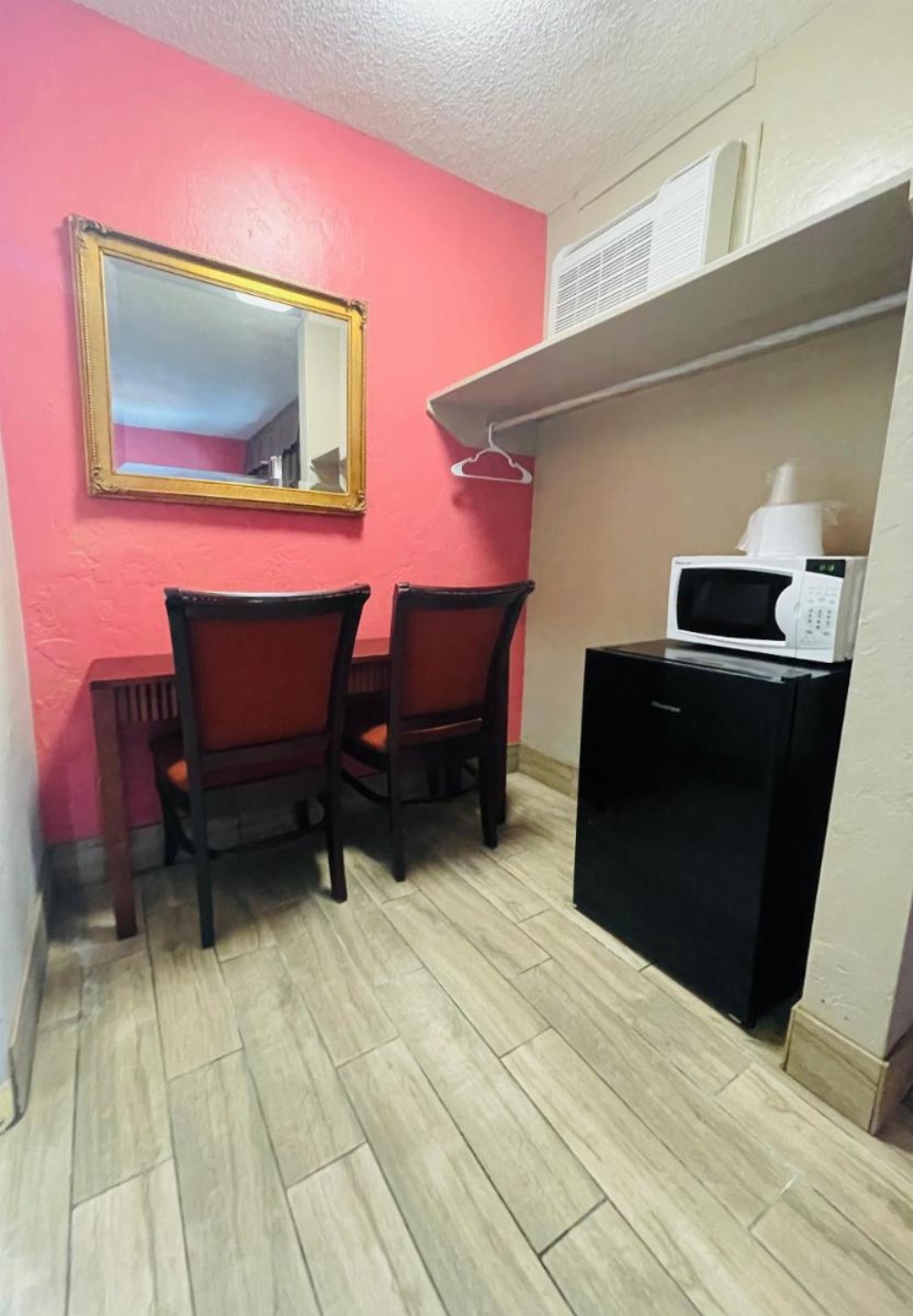 Budget Inn - St. Petersburg